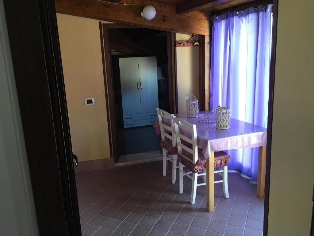 Guest House Dimora Fiorita Serracapriola ภายนอก รูปภาพ