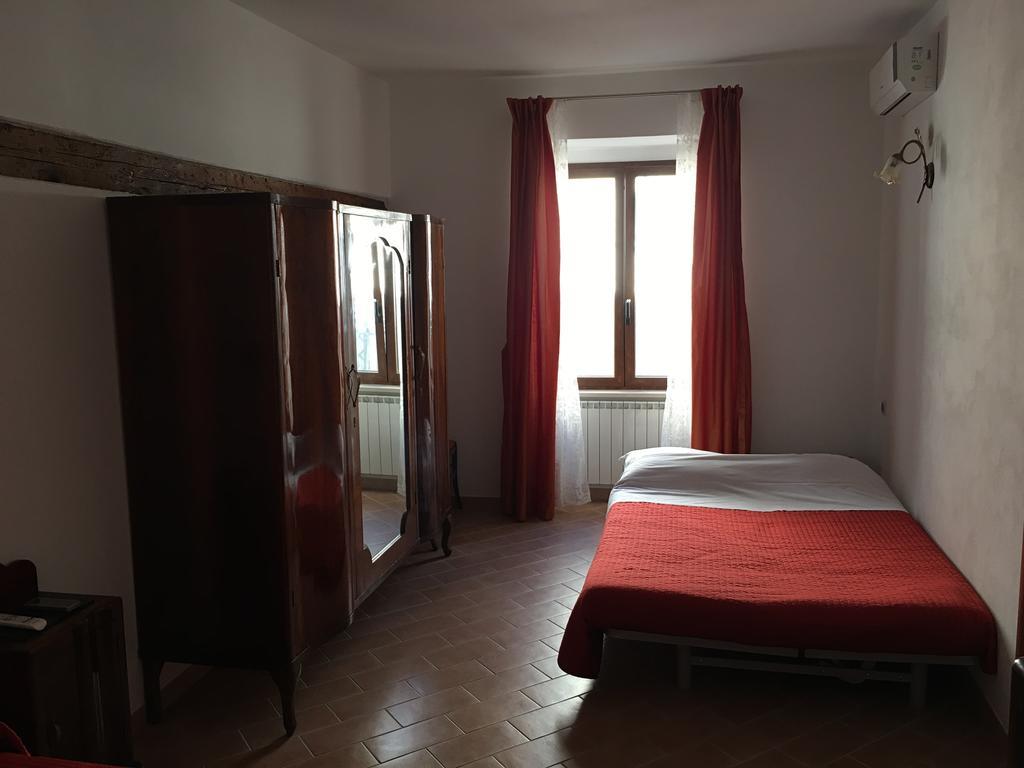 Guest House Dimora Fiorita Serracapriola ภายนอก รูปภาพ