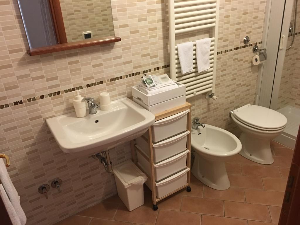 Guest House Dimora Fiorita Serracapriola ภายนอก รูปภาพ