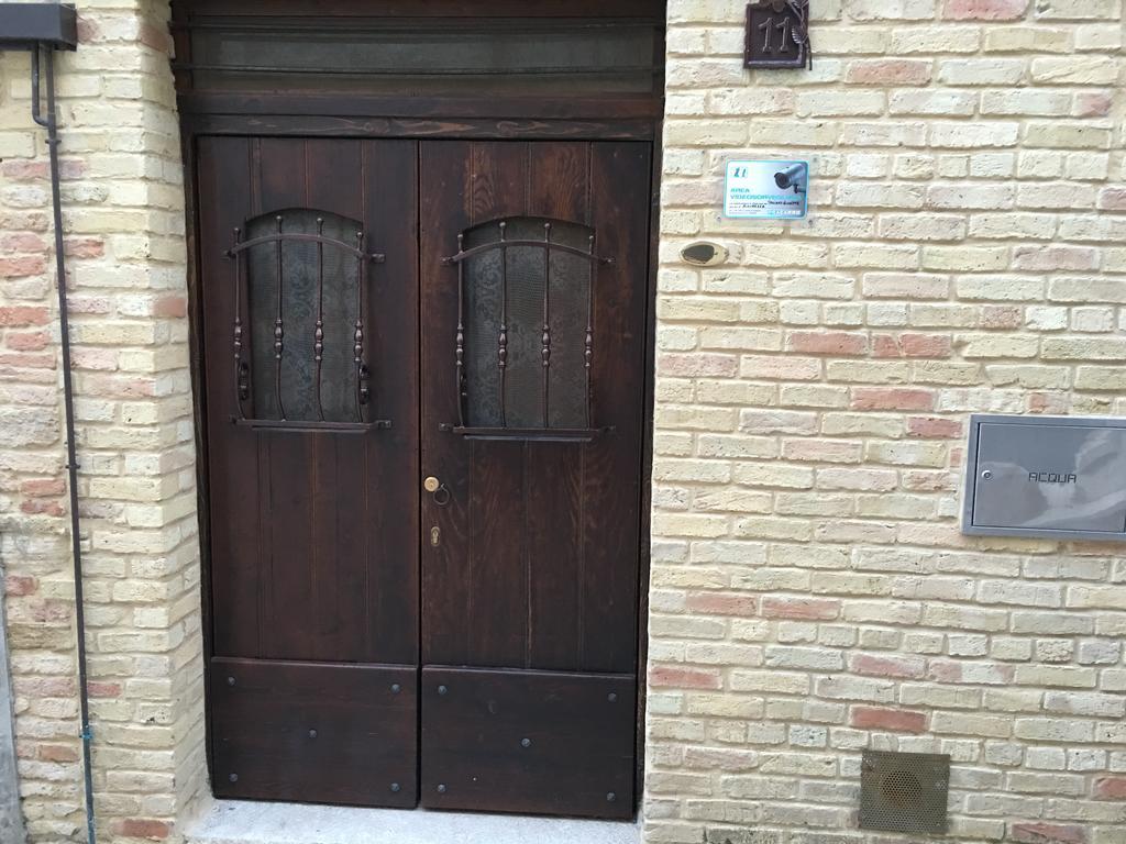 Guest House Dimora Fiorita Serracapriola ภายนอก รูปภาพ